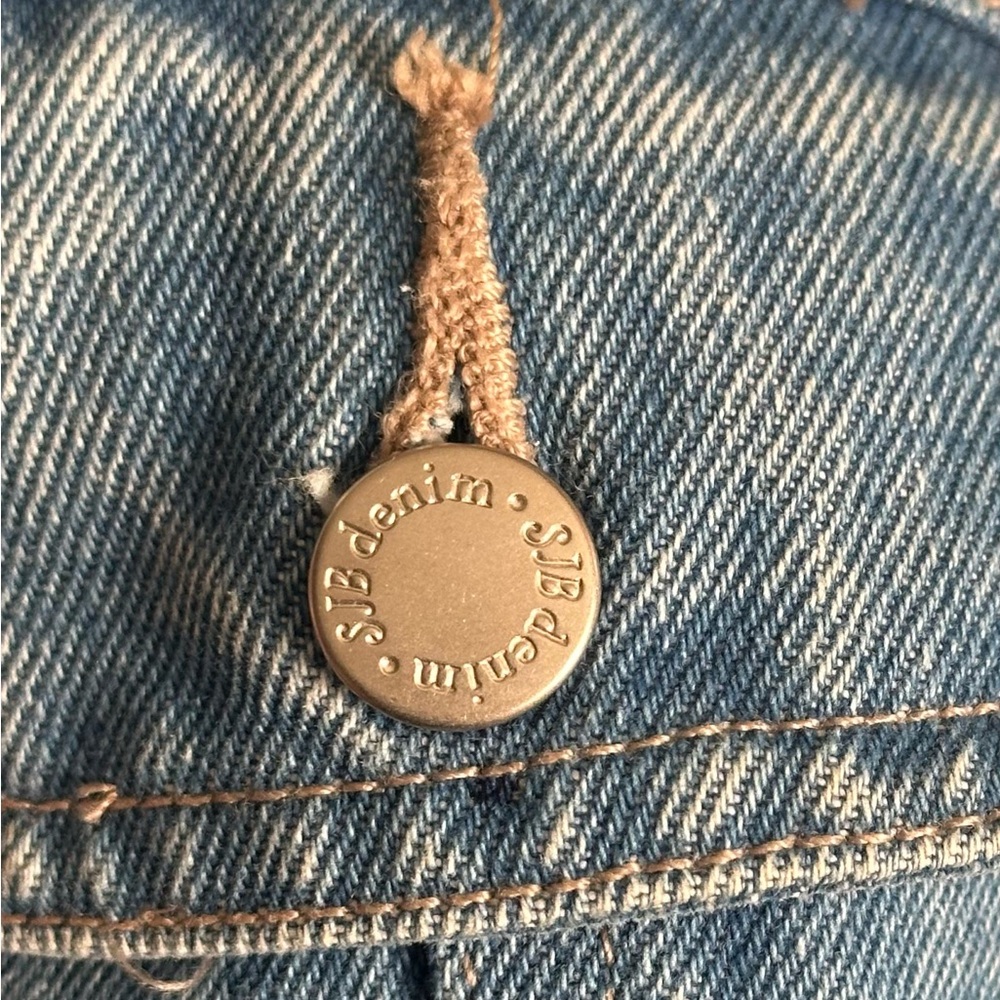 ✨ Vintage St. John’s Bay Denim Vest – 90s Cool Girl Vibes ✨ - Picture 7 of 7